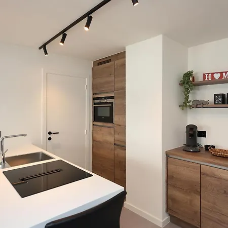 2 Bedroom Beautiful In شقة أوستيند